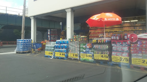 Supermarket «Western Beef Supermarket», reviews and photos, 1564 Southern Blvd, Bronx, NY 10460, USA