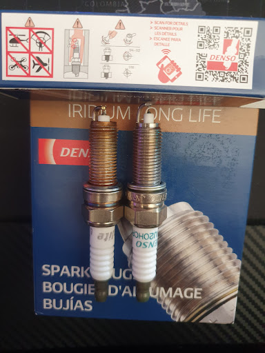 Auto Parts Store «AutoZone», reviews and photos, 975 Dixwell Ave, Hamden, CT 06514, USA