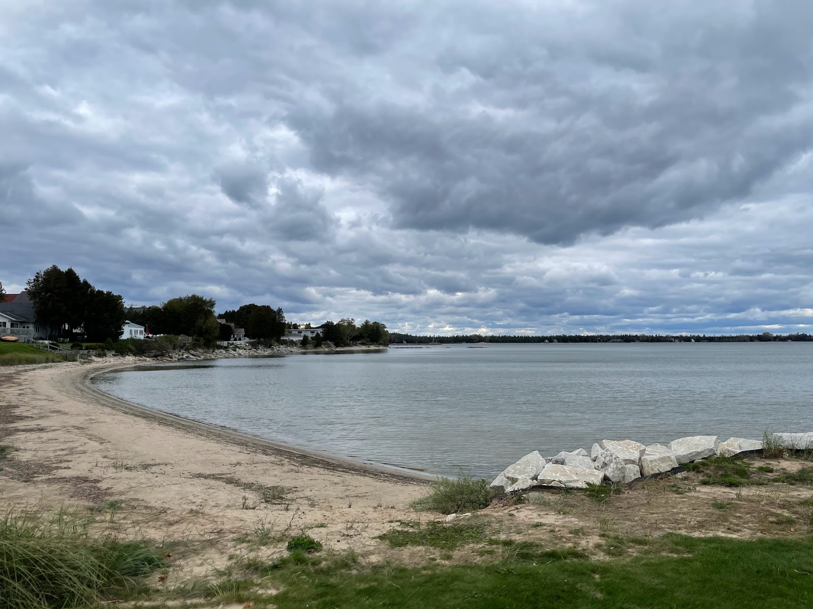Foto de Anclam Beach con arena beige superficie