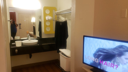 Motel 6 San Dimas, CA - Los Angeles image