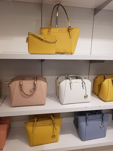 Fashion Accessories Store «Michael Kors», reviews and photos, 845 Market St #137, San Francisco, CA 94103, USA
