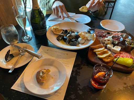 Winery «Farmer and Frenchman Winery», reviews and photos, 12522 US-41, Robards, KY 42452, USA