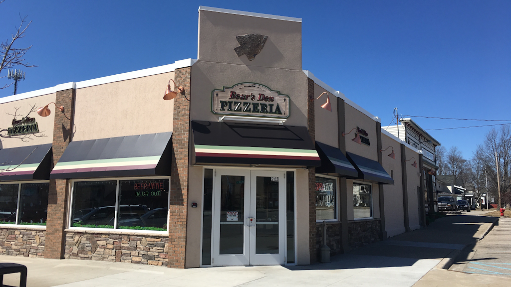 Bear's Den Pizzeria 49738