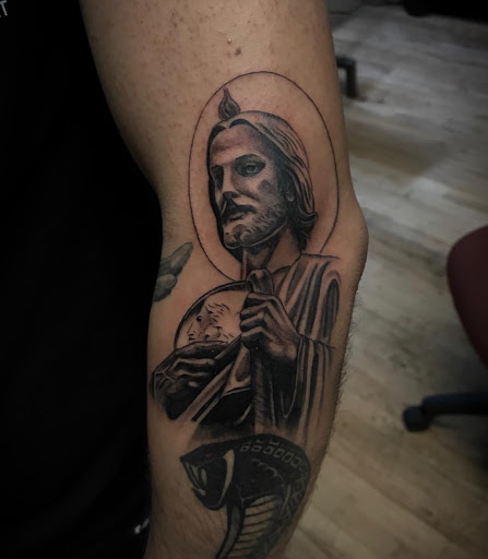 Explore grunge tattoos ideas, creative tattoo ideas in Stockton, available at Stockton Tattoo & Piercing