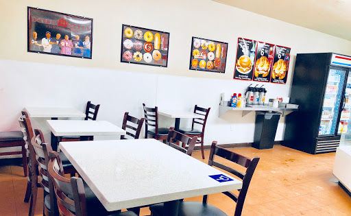 Donut Shop «Donut Queen», reviews and photos, 1733 W Olive Ave, Fresno, CA 93728, USA