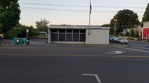 Post Office «United States Postal Service», reviews and photos, 605 Portland Ave, Gladstone, OR 97027, USA