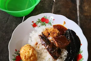 Warung Nasi Kobel Bu Amina Camplong image