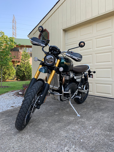 Motorcycle Dealer «Commonwealth Motorcycles», reviews and photos, 625 E Jefferson St, Louisville, KY 40202, USA