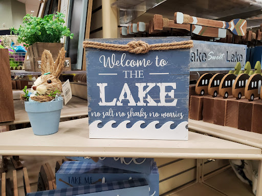 Home Goods Store «Christmas Tree Shops», reviews and photos, 17151 Cole Rd, Hagerstown, MD 21740, USA