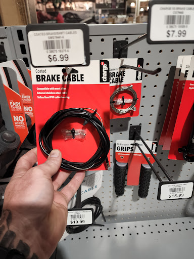 Sporting Goods Store «Big 5 Sporting Goods», reviews and photos, 101 N Milwaukee St, Boise, ID 83704, USA