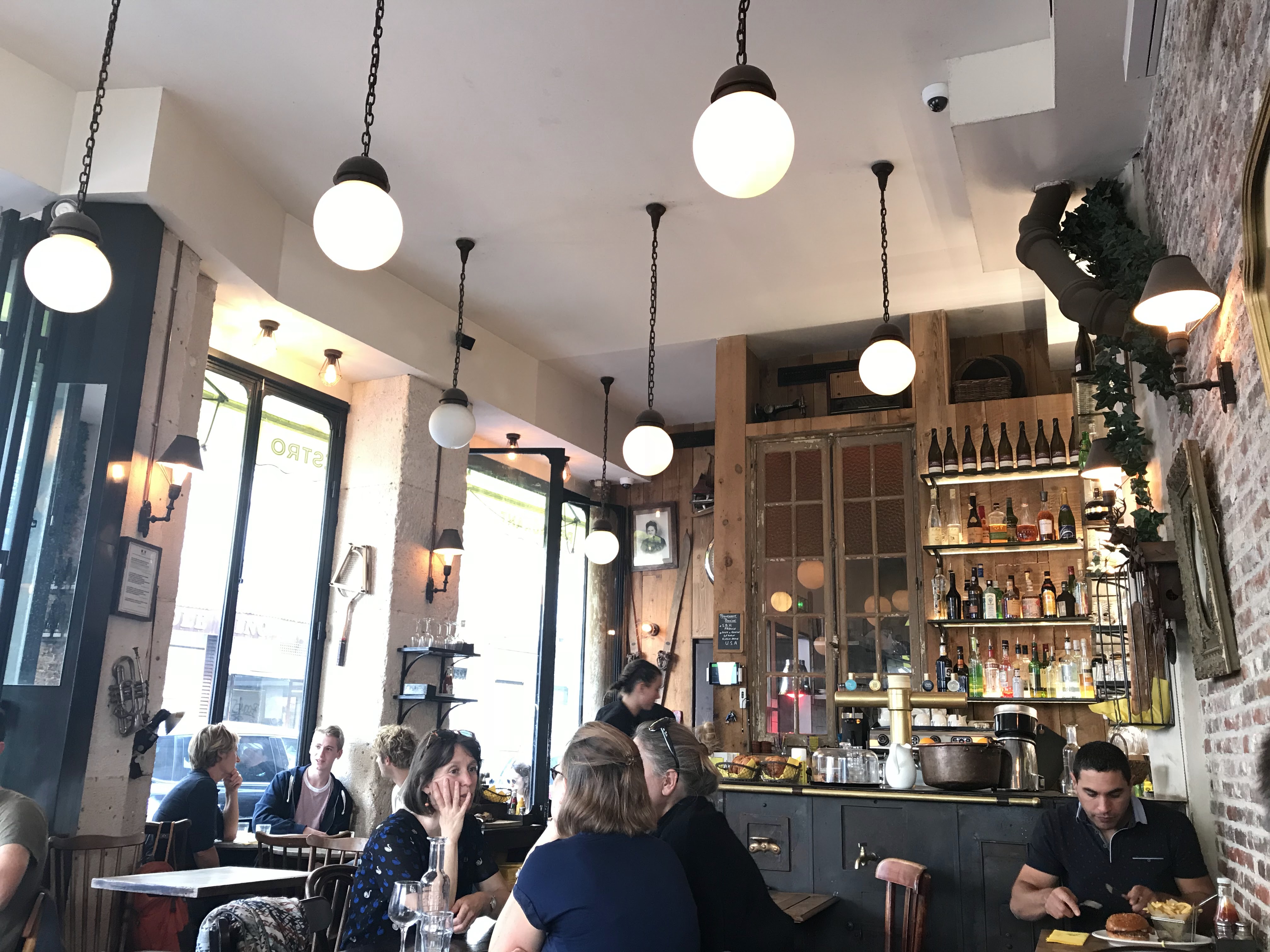 Photo n° 2 de l'avis de Assia. fait le 11/10/2018 à 14:22
