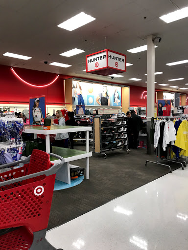 Shopping Mall «The Brickyard», reviews and photos, 2600 N Narragansett Ave, Chicago, IL 60639, USA