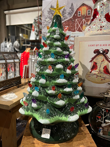 American Restaurant «Cracker Barrel Old Country Store», reviews and photos, 4680 Lenoir Ave, Jacksonville, FL 32216, USA