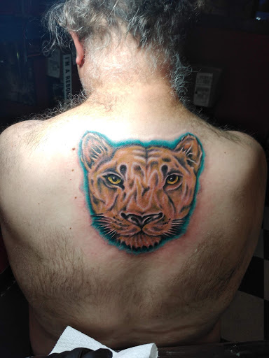 Tattoo Shop «Valhallas Gate Tattoo», reviews and photos, 201 Caldwell Blvd, Nampa, ID 83651, USA