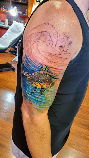 Tattoo Shop «The Honorable Society tatoo parlor and lounge», reviews and photos, 8424 Santa Monica Blvd # B, West Hollywood, CA 90069, USA