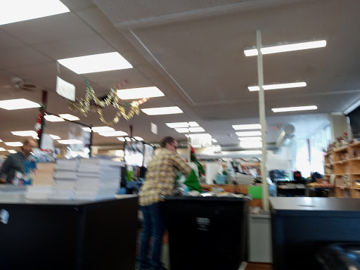 Used Book Store «Book-A-Holic Inc», reviews and photos, 924 S Oliver St, Wichita, KS 67218, USA