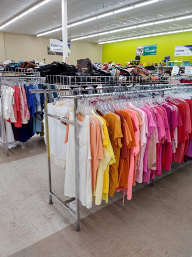 Thrift Store «Goodwill Store and Donation Center», reviews and photos, 6929 J.F.K. Blvd # 112, North Little Rock, AR 72116, USA