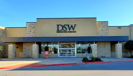 Shoe Store «DSW Designer Shoe Warehouse», reviews and photos, 201 University Oaks Blvd #200, Round Rock, TX 78665, USA