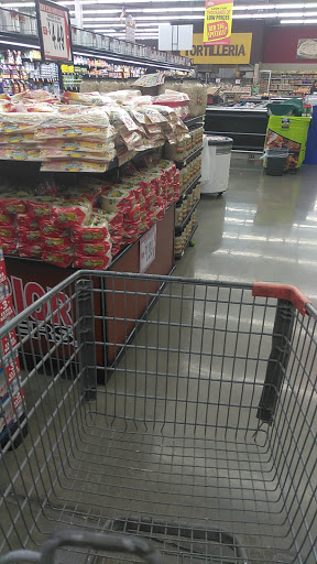 Grocery Store «Superior Grocers», reviews and photos, 3831 Martin Luther King Jr Blvd, Lynwood, CA 90262, USA
