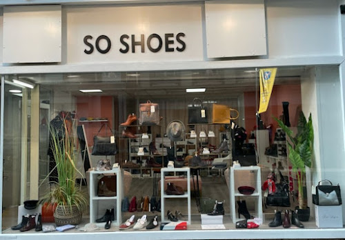 Magasin de chaussures SO SHOES - CHAUSSURES-CHAUSSONS-PANTOUFLES-CHARENTAISES- EVREUX Évreux