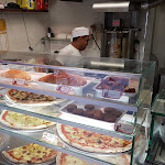 Photo n°2 de l'avis de MJD. fait le 02/07/2018 à 12:04 sur le  Aurora Pizza & Kebab Halal à Venice