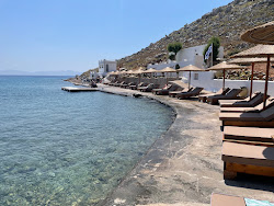 Foto di Agia Marina Beach con molto pulita livello di pulizia