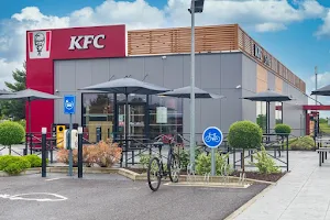 KFC Sens image