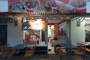 Restaurante La Limeña, Cocina Peruana 🇵🇪 image