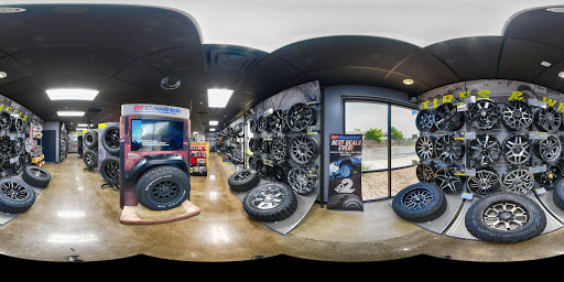 Truck Accessories Store «4 Wheel Parts - Phoenix, AZ», reviews and photos, 2202 S 7th St a, Phoenix, AZ 85034, USA