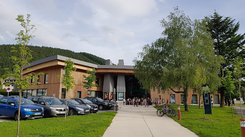 Centre culturel Centre culturel et sportif Le Cairn Lans-en-Vercors
