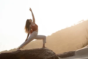 Dalmeet Kaur Yoga & Terapias image