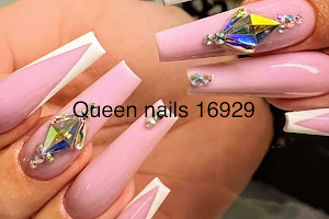 Queen Nails image