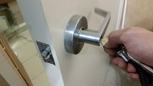 Locksmith «Texas Premier Locksmith», reviews and photos, 6959 Arapaho Rd #108, Dallas, TX 75248, USA