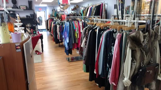 Boutique «HIPS Resale Boutique», reviews and photos, 21321 Harper Ave, St Clair Shores, MI 48080, USA