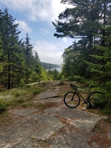 Bicycle Store «Bar Harbor Bicycle Shop», reviews and photos, 141 Cottage St, Bar Harbor, ME 04609, USA