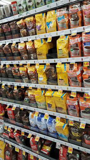 Grocery Store «Kroger», reviews and photos, 1905 N Jackson St #500, Tullahoma, TN 37388, USA