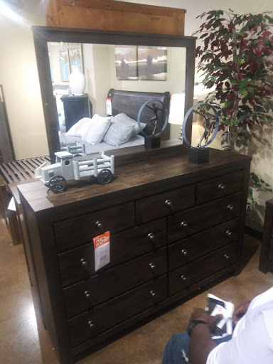 Furniture Store «Slumberland Furniture», reviews and photos, 8490 University Ave NE, Fridley, MN 55432, USA