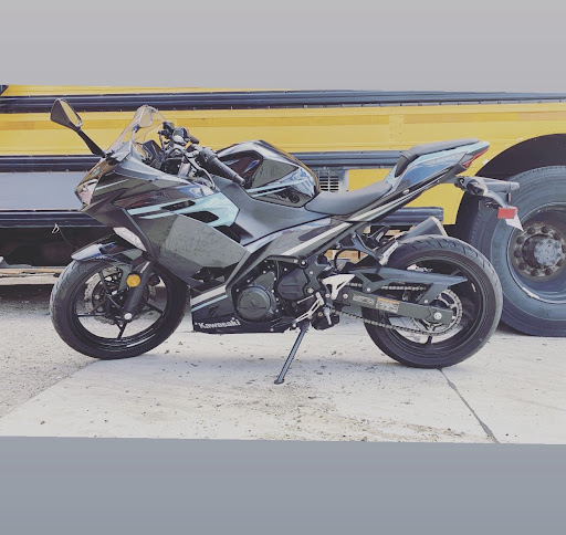 Motorcycle Dealer «Freedom Powersports Farmers Branch», reviews and photos, 13700 N Stemmons Fwy, Farmers Branch, TX 75234, USA