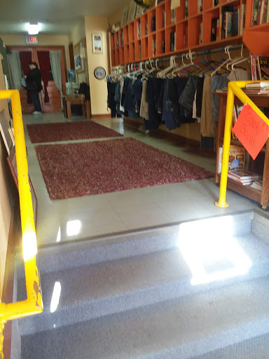 Thrift Store «Harvest Lane Treasures Thrift Shop», reviews and photos, W4910 Harvest Ln, La Crosse, WI 54601, USA