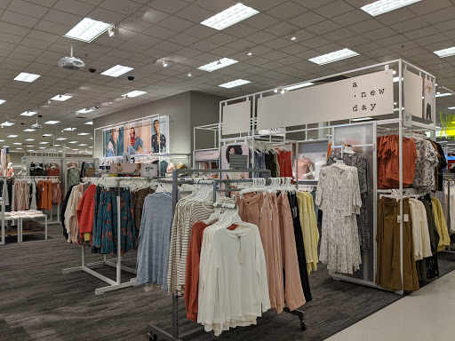 Department Store «Target», reviews and photos, 18275 Kenrick Ave, Lakeville, MN 55044, USA