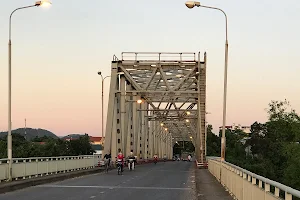 Phong Châu Bridge image
