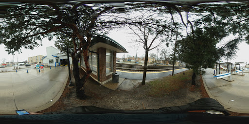 Car Wash «NASCAR Car Wash Elmwood Park», reviews and photos, 7525 W Grand Ave, Elmwood Park, IL 60707, USA