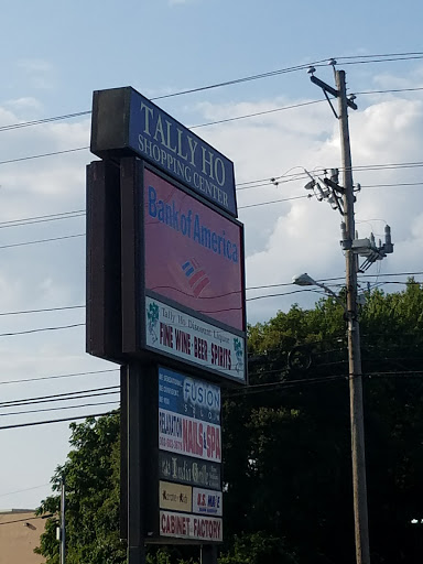 Liquor Store «Tally-Ho Spirits», reviews and photos, 3450 Naamans Rd, Wilmington, DE 19810, USA