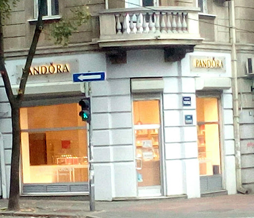 PANDORA Concept store