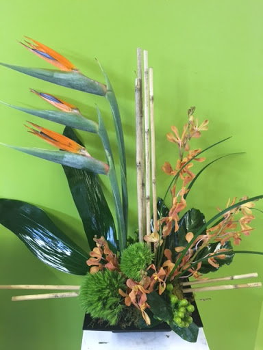 Florist «Sweet William & Thyme», reviews and photos, 19 E Railroad Ave, Jamesburg, NJ 08831, USA