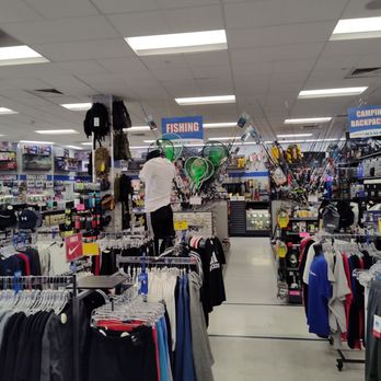 Sporting Goods Store «Big 5 Sporting Goods - Lakewood», reviews and photos, 5700 100th St SW #600, Lakewood, WA 98499, USA