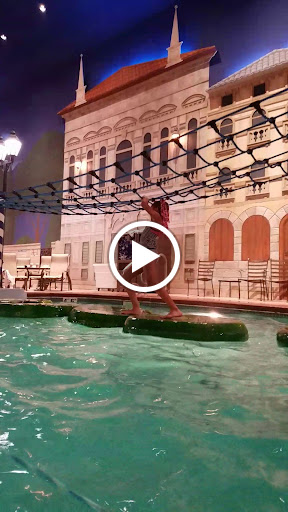 Water Park «Venetian Waterpark at Holiday Inn Hotel Maple Grove/Arbor Lakes», reviews and photos, 11801 Fountains Way, Osseo, MN 55369, USA