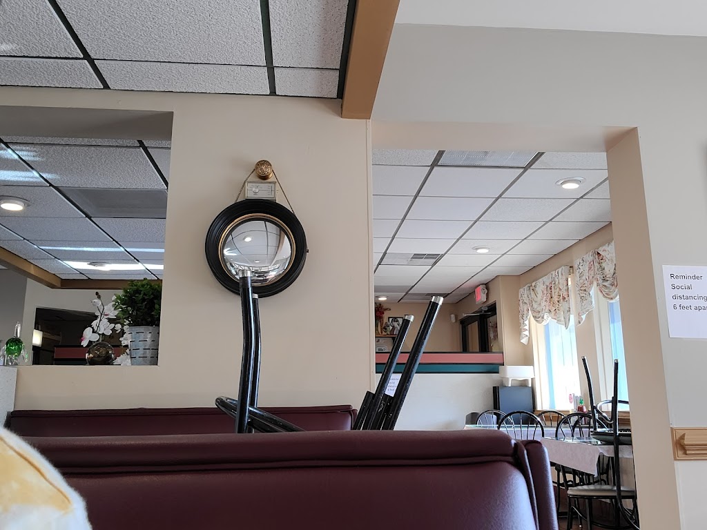 Phở Quỳnh Restaurant 28205