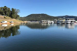 Darlingford Waters Boat Club image