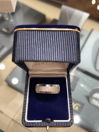 Jewelry Store «Roman Jewelers», reviews and photos, 500 Commons Way, Bridgewater, NJ 08807, USA